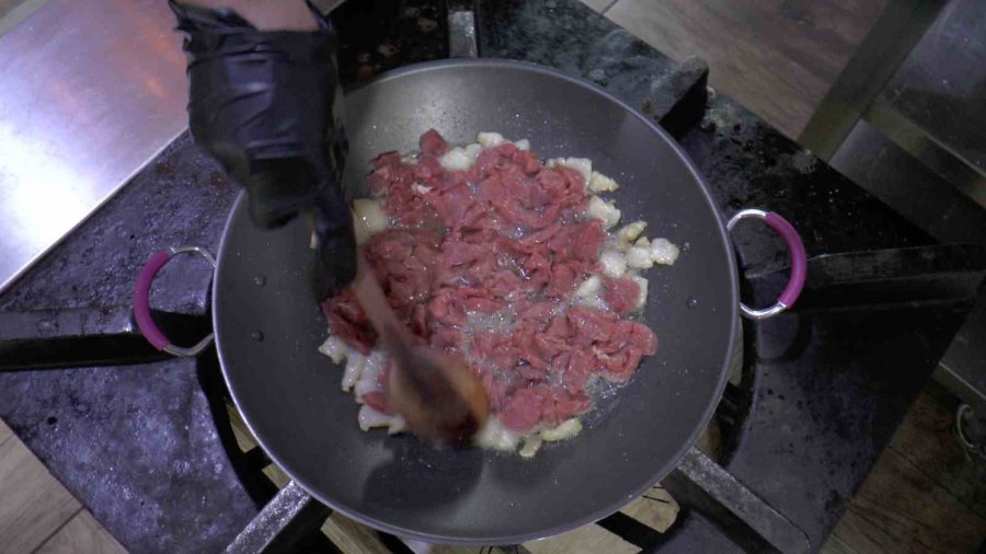 Lezzetli Kavurma İçin Baharata Dikkat