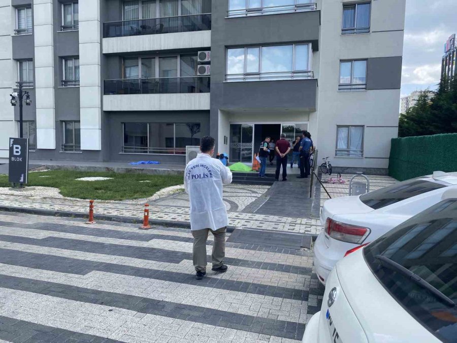 Kaçan Kuşunun Peşinden Ölüme Gitti