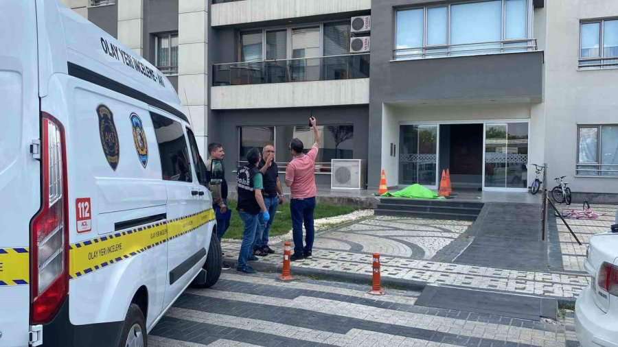 Kaçan Kuşunun Peşinden Ölüme Gitti