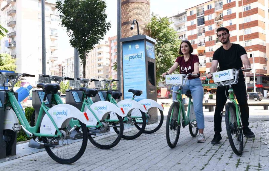 Türkiye’nin İlk Elektrikli Bisikletleri Tepebaşı’nda Hizmet Veriyor