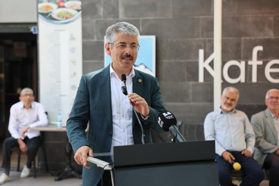 Hacılar’da Geleneksel Bayramlaşma