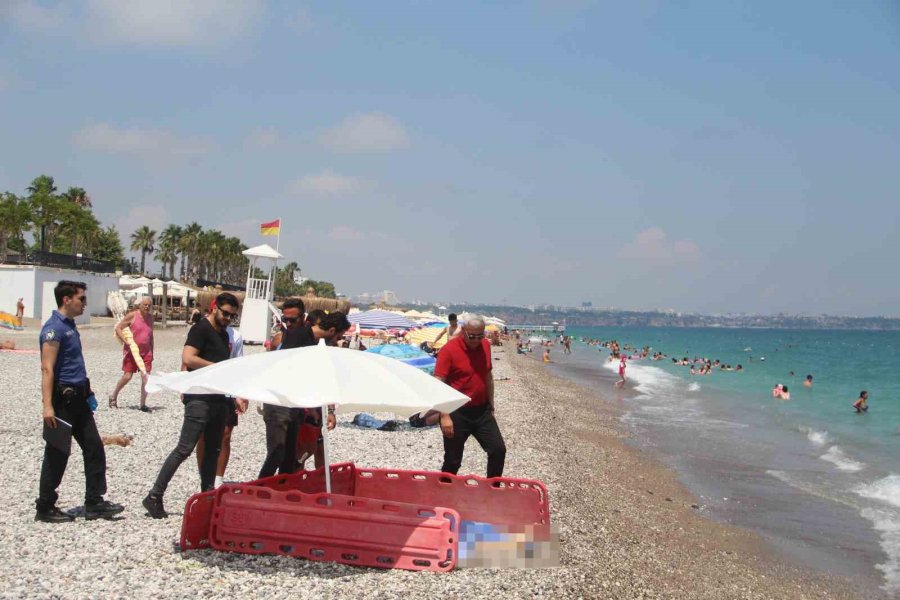 Kuzeni Gözlerinin Önünde Boğularak Hayatını Kaybetti, Gözyaşlarına Boğuldu