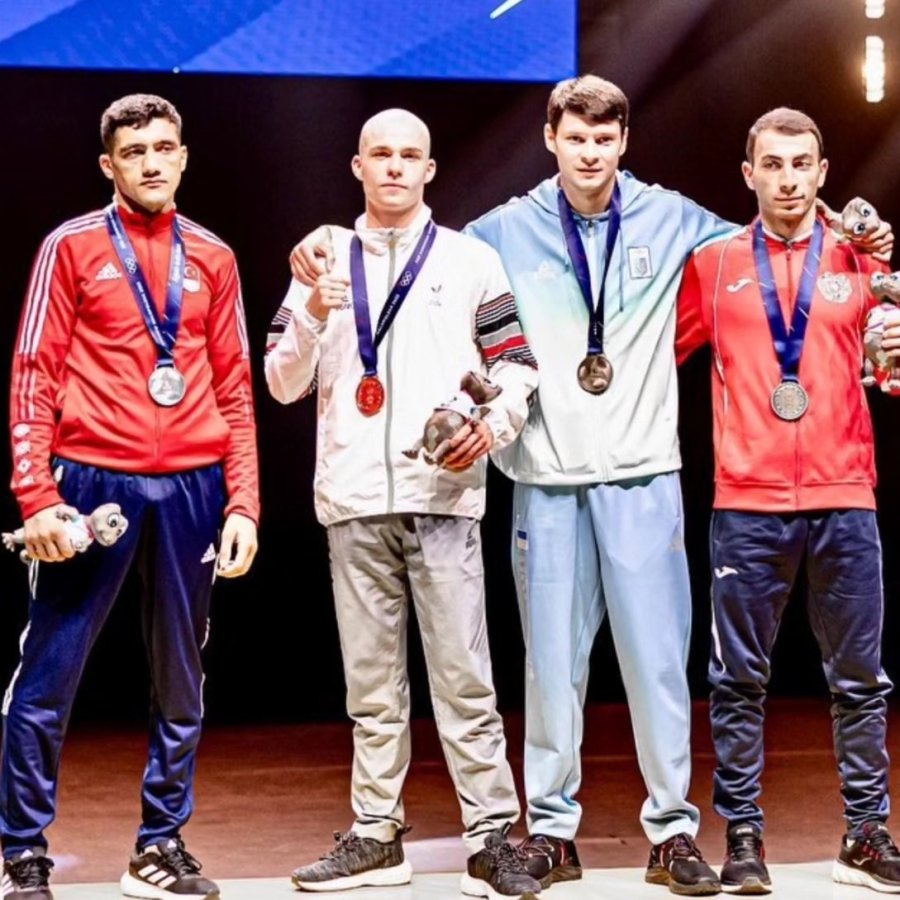 Erciyes’te Hazırlandılar, Madalyalar İle Döndüler