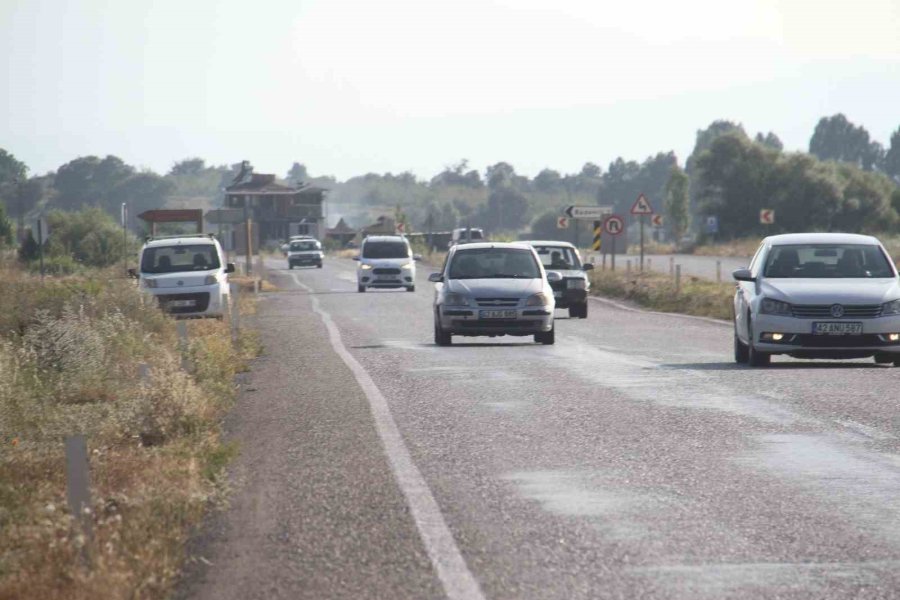 Yeni Konya-antalya Kara Yolunda Bayram Tatili Dönüşü Yoğunluğu