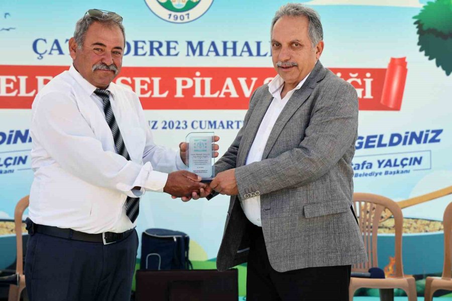 Çatakdere Ve Başakpınar’da Hem Bayramlaşma Hem Şenlik