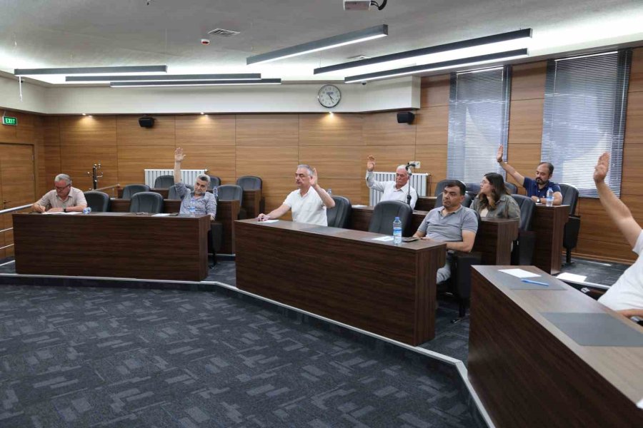 Hacılar Belediye Meclisi, Temmuz Ayı Toplantısını Yaptı