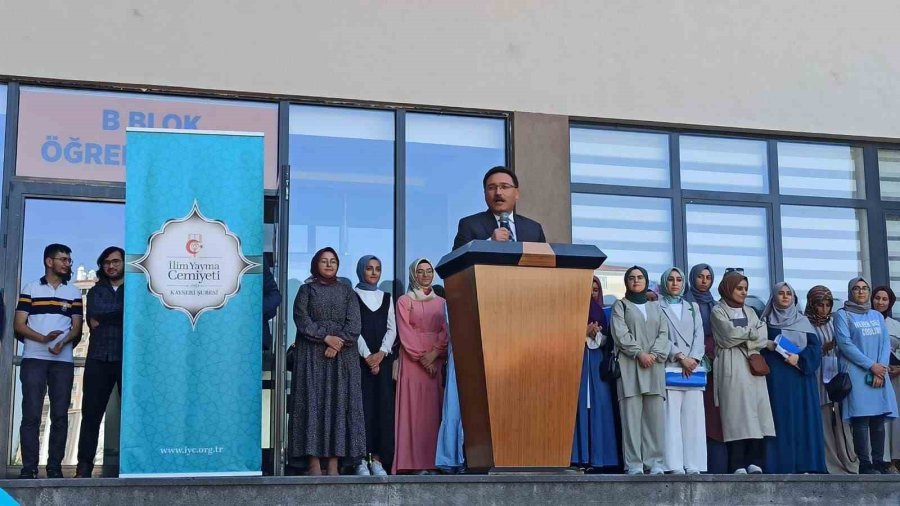 İlim Yayma Cemiyeti 15. Yaz Okulu Açılış Programı Gerçekleşti