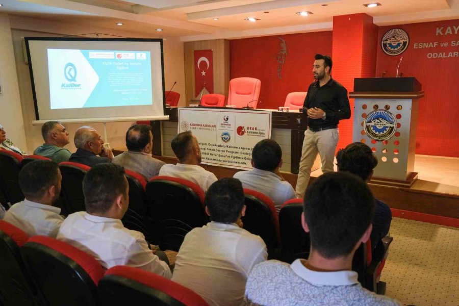 Kesob’da Oran Kalkınma Ajansı Destekli Projenin İlk Eğitimi Yapıldı