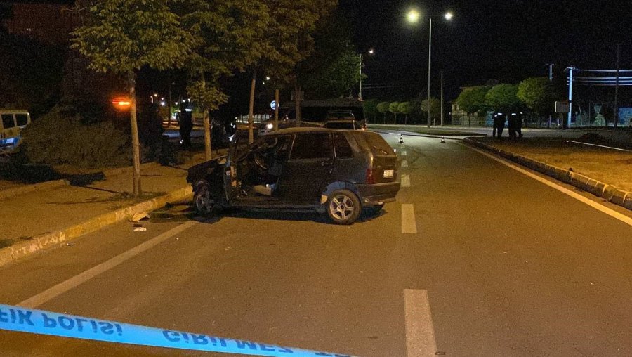 Aksaray’da 2 Otomobil Çarpıştı: 6 Yaralı