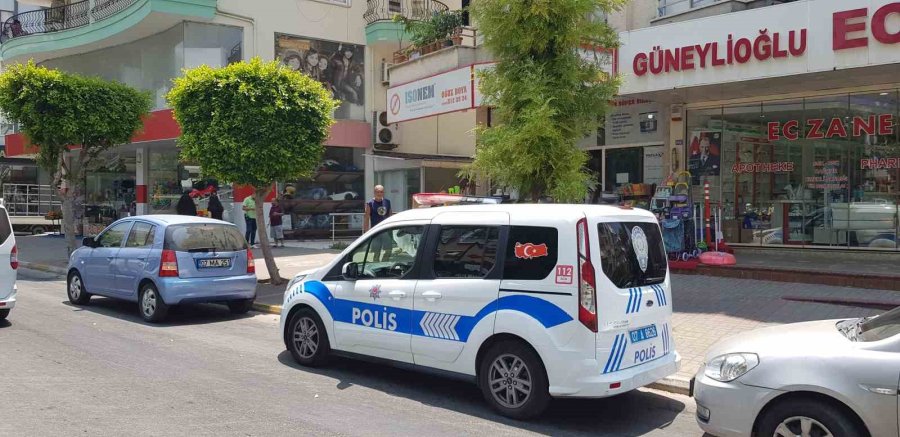 Alman Vatandaşı Evinde Ölü Bulundu