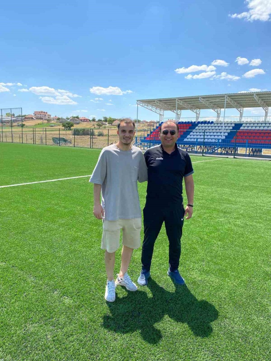 Sarıoğlanspor’dan 6 Takviye Birden