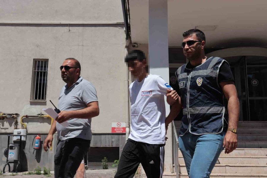 18 Yaşında 100 Yıl Kesinleşmiş Hapis Cezası Var