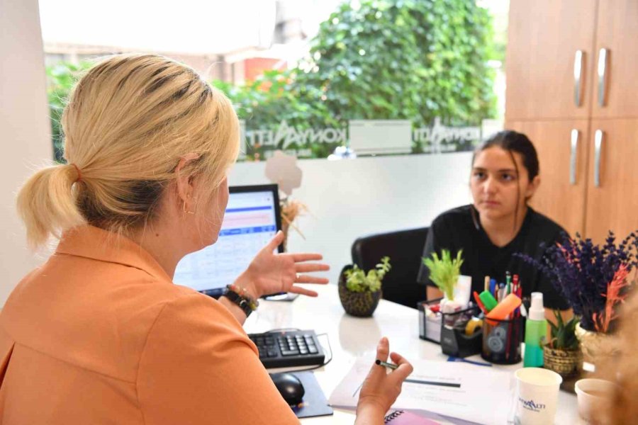 Konsem’den Lgs Öğrencilerine Ücretsiz Rehberlik Hizmeti