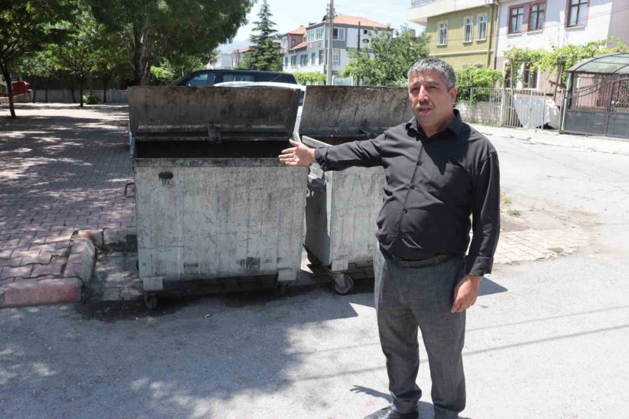 Cinayet Dedektifleri 550 Saatlik Kamera Kaydını İnceledi, Bebek Cesedini Çöpe Atan Kadını Yakaladı