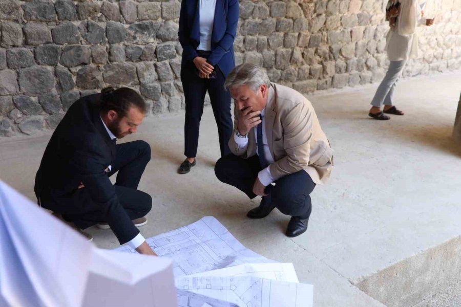 Köşk Medrese Canlı Günlerine Geri Dönecek