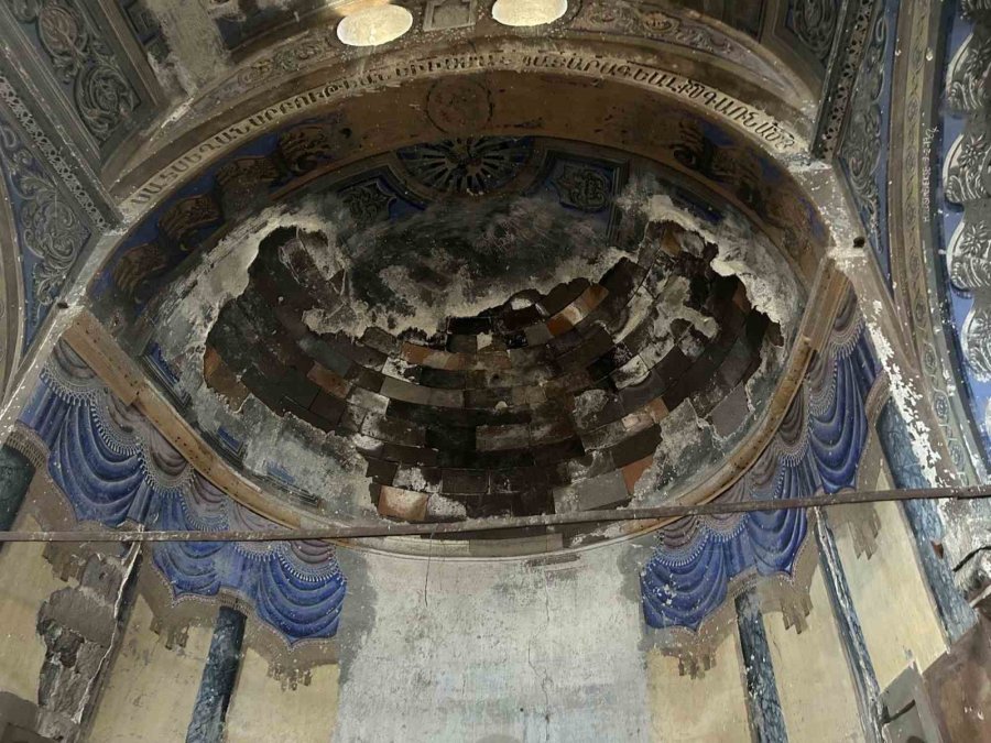 Tomarza’daki Tarihi Ermeni Kilise’si Bakım Bekliyor