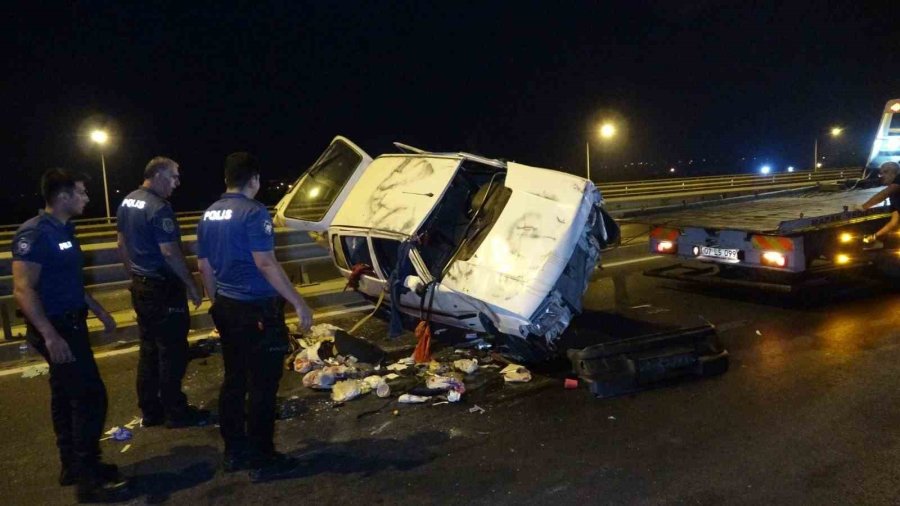 Alkollü Sürücünün Çarptığı Otomobilde Can Pazarı Yaşandı