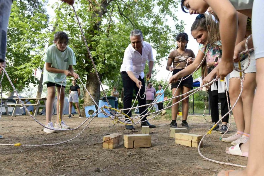 Muratpaşa Belediyesi’nden Çocuklara Doğa Kampı