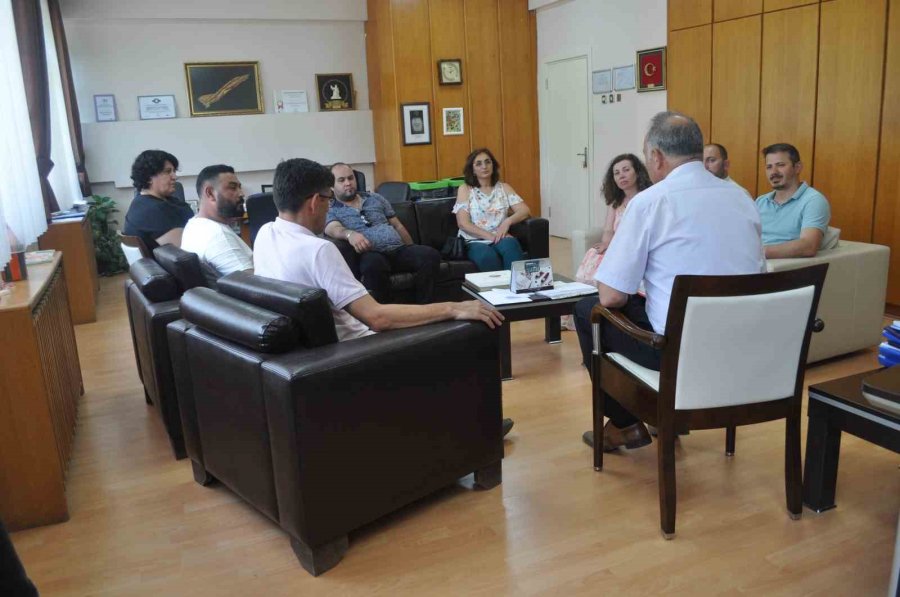 Deprem Bölgesine Yardıma Giden Gönüllü Öğretmenler Bir Araya Geldi