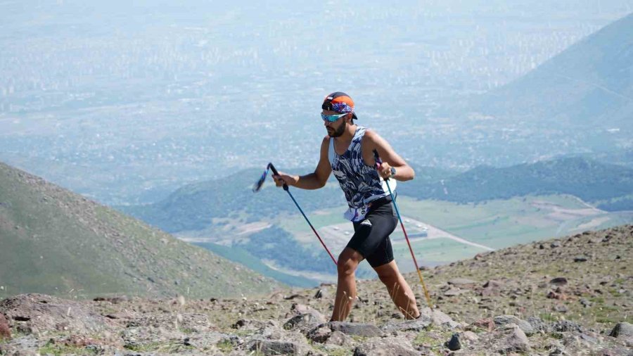 Erciyes Ultra Sky Trail Dağ Maratonu, Vk Etabı İle Başladı