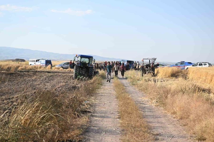Develi’de Anız Yangını: Hububat Ekili 140 Dekar Alan Yandı