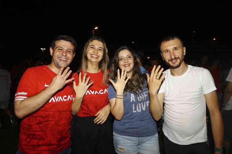 Dünya Antalyasporlular Günü Coşkuyla Kutlandı