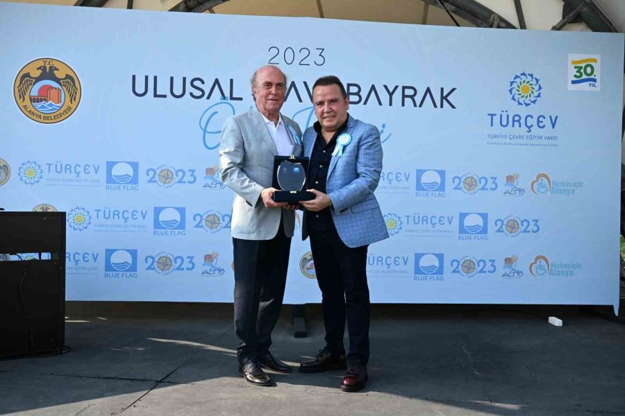 Büyükşehir’e 4. Kez ’türkiye’nin En İyi Çevre Eğitim Etkinlikleri Ödülü’