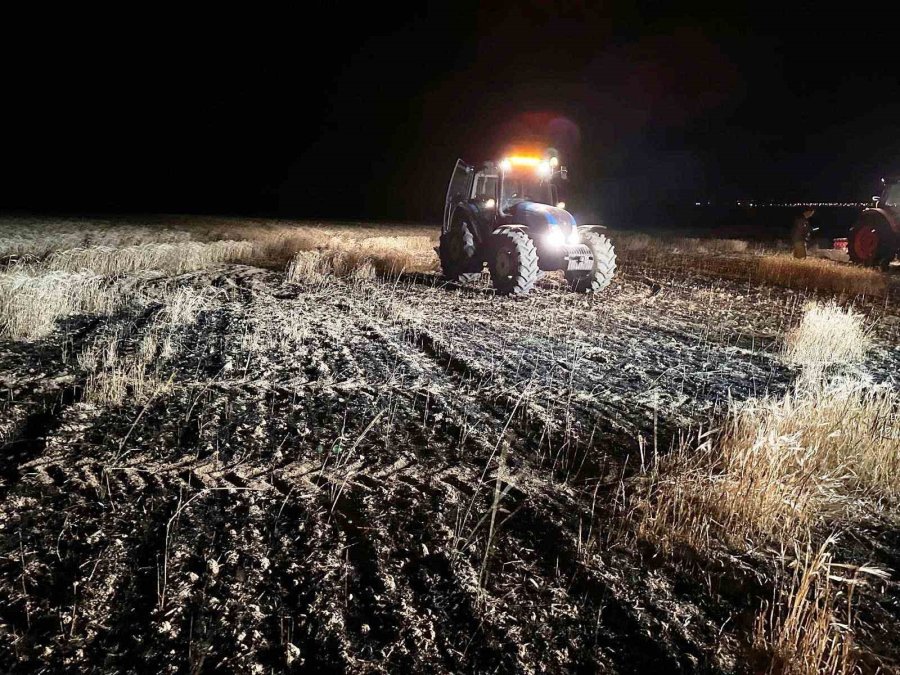 Konya’da Yaklaşık 50 Dekar Arpa Yanarak Kül Oldu