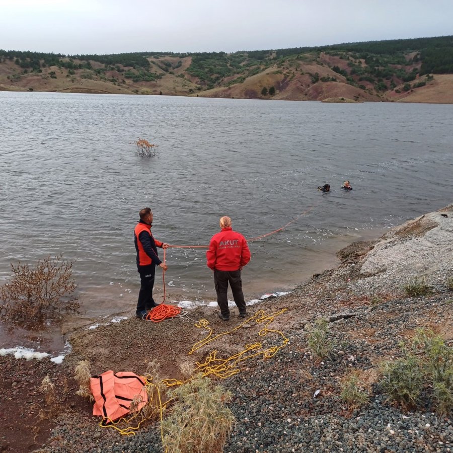Sulama Göletine Giren 18 Yaşındaki Gencin Cansız Bedenine Ulaşıldı