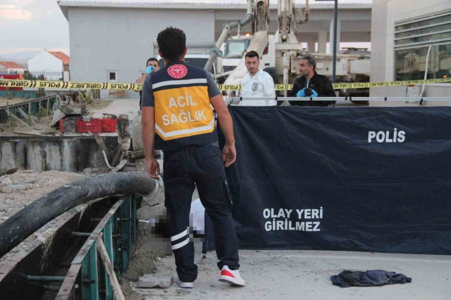 Karaman’da Beton Pompası Faciası: 1 Ölü, 2 Yaralı