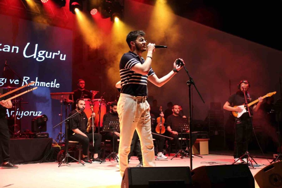 Nasreddin Hoca Şenliği Semicenk Konseriyle Final Yaptı