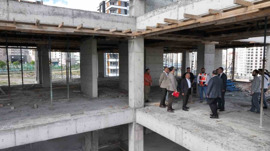Başkan Büyükkılıç’tan İldem Ve Talas Sosyal Yaşam Merkezi Projelerine İnceleme