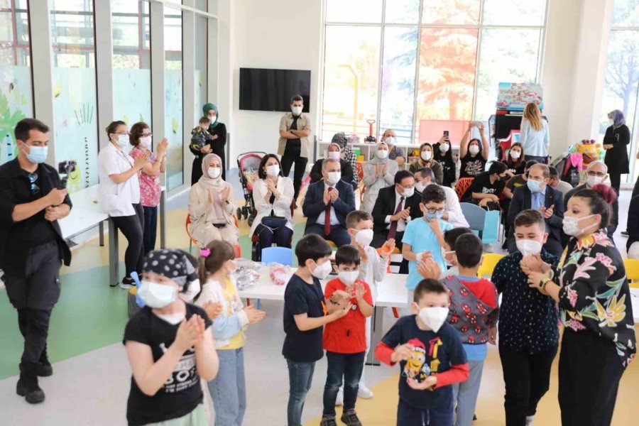 Vali Çiçek’ten Kanka’ya Ziyaret