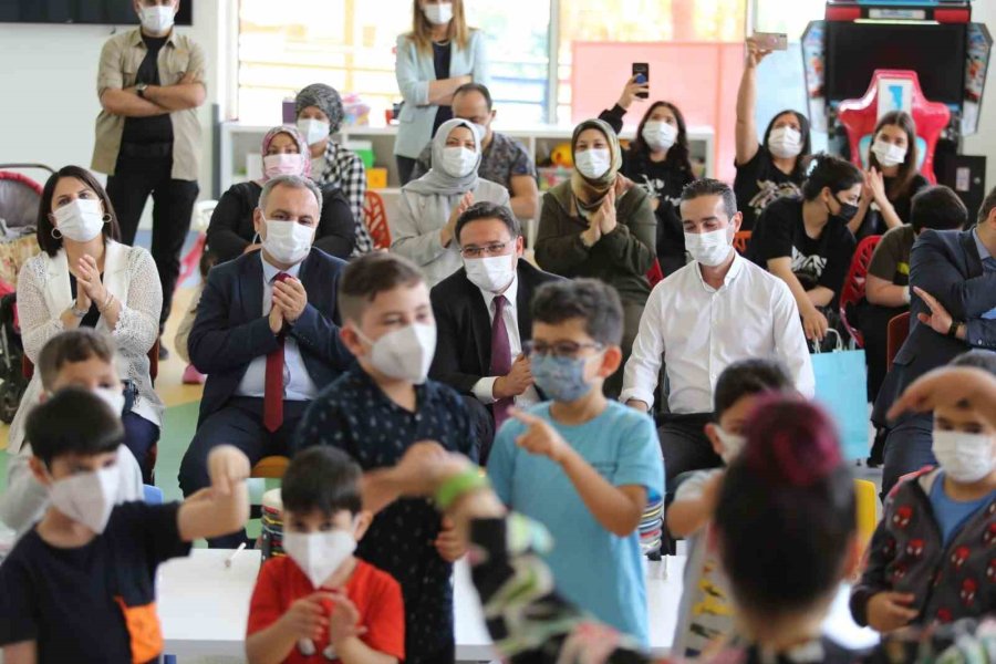 Vali Çiçek’ten Kanka’ya Ziyaret