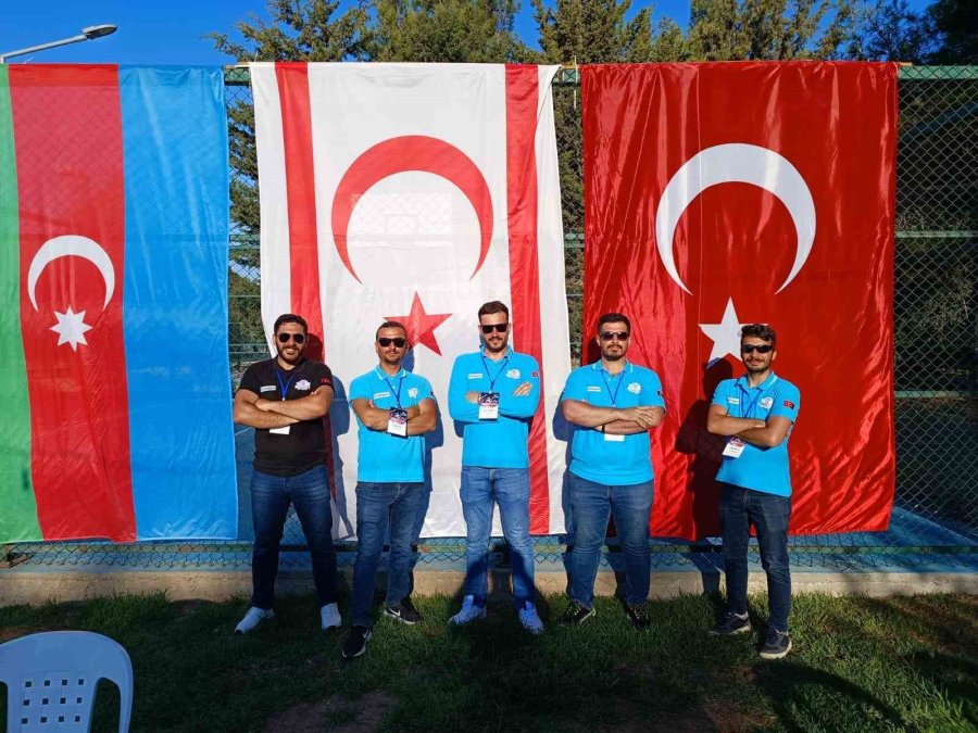 Kktc Cumhurbaşkanı Tatar, Mobil Bilim Teknoloji Tırı’nı Gezdi