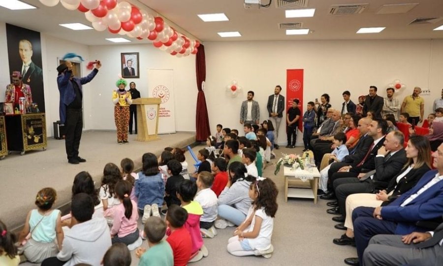 Niğde’de 45 Çocuk Koruyucu Aileye Emanet