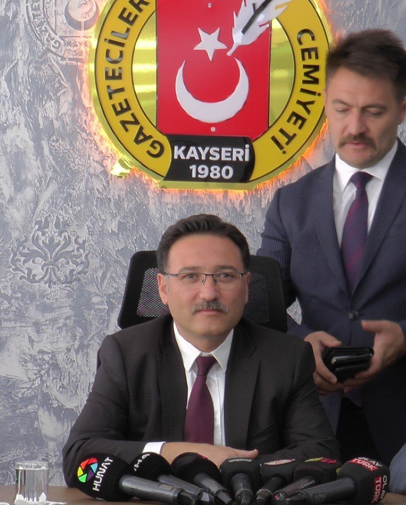 Vali Çiçek: “kırsalda Doğru Hamlelerin Karşılığını Hemen Alabilme Şansına Sahibiz”