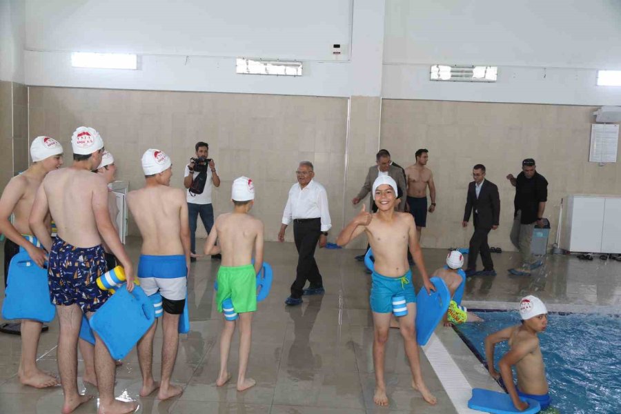 Başkan Büyükkılıç’tan Beyazşehir Sosyal Yaşam Merkezi’nde İnceleme