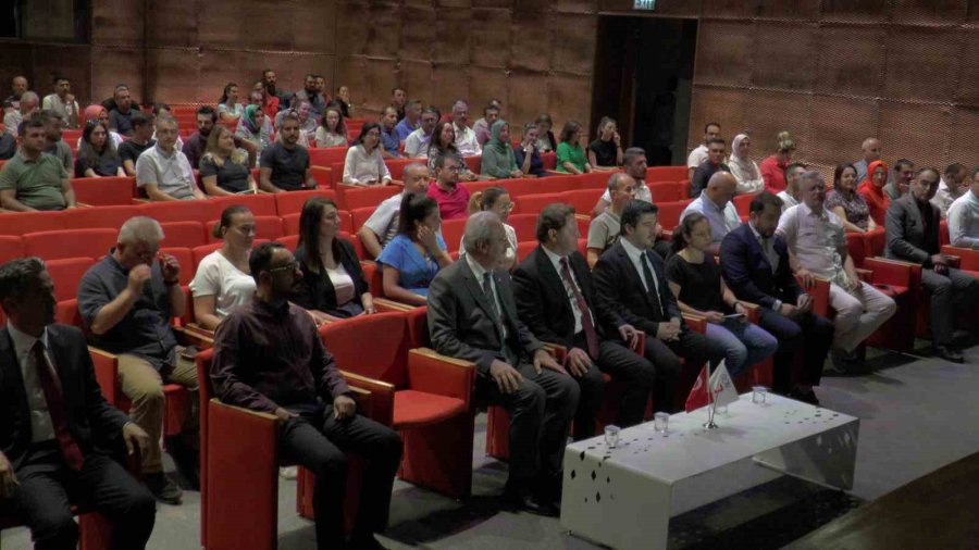 Rektör Yılmaz: “15 Temmuz Artık Milli Birliğimizin Ve Demokrasimizin Temel Bir Sembolü”