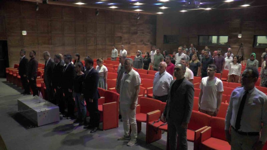 Rektör Yılmaz: “15 Temmuz Artık Milli Birliğimizin Ve Demokrasimizin Temel Bir Sembolü”