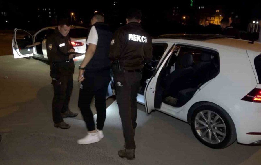 Aksaray’da Polis Şok Uygulamalarla Olumsuzluğa Geçit Vermiyor