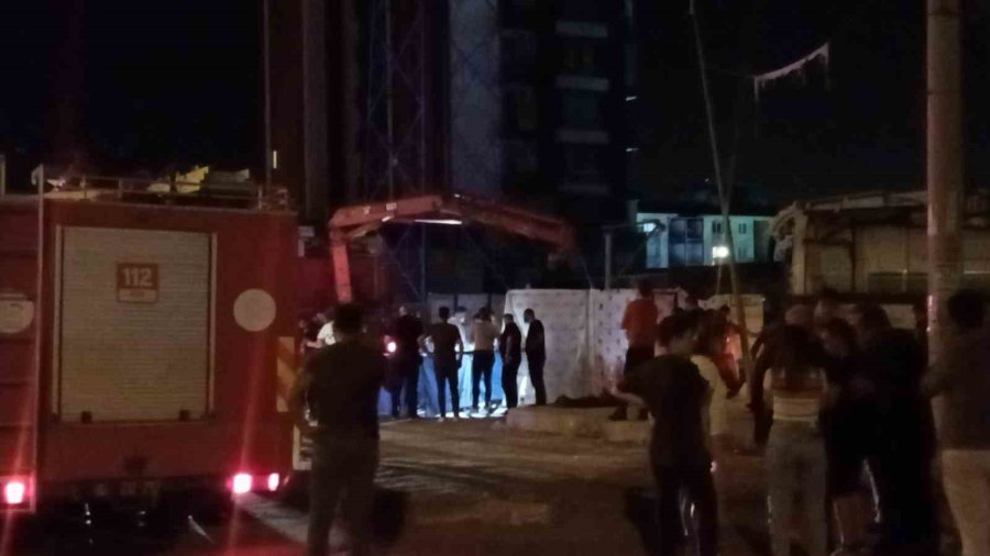 Antalya’da Terfi İstasyonuna Giren 3 Kişi Hayatını Kaybetti