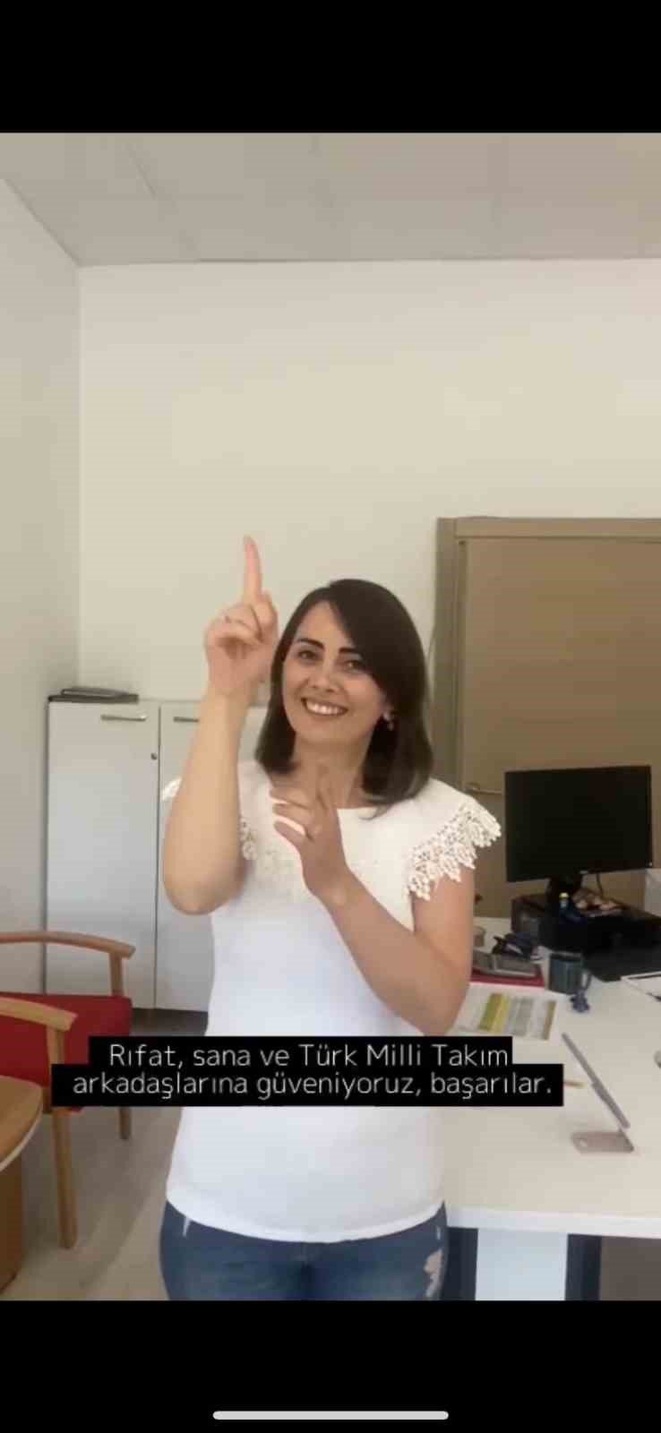 Eskişehir Gençlik Ve Spor İl Müdürlüğü’nden Milli Oyuncuya Anlamlı Jest