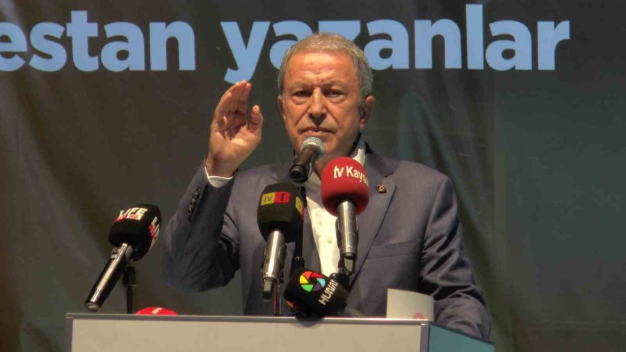 Bakan Özhaseki: "darbe Girişimine Kalkanlar O Ağlayan Adamın Güya Rüyada Gördüğü Sapkınlıklara Peşkeş Çekerek Kendilerinden Geçtiler”