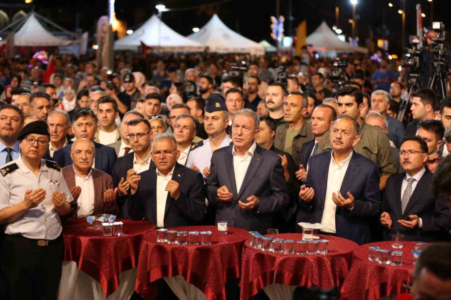 Başkan Büyükkılıç: “fetö Darbe Girişimi Türk Milletinin İman Dolu Göğsünde Söndü”