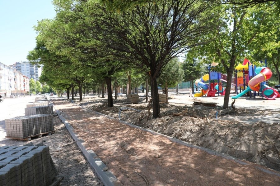 Başkan Çolakbayrakdar: “çocuklar, Yenilenen Parklarda Daha Mutlu”