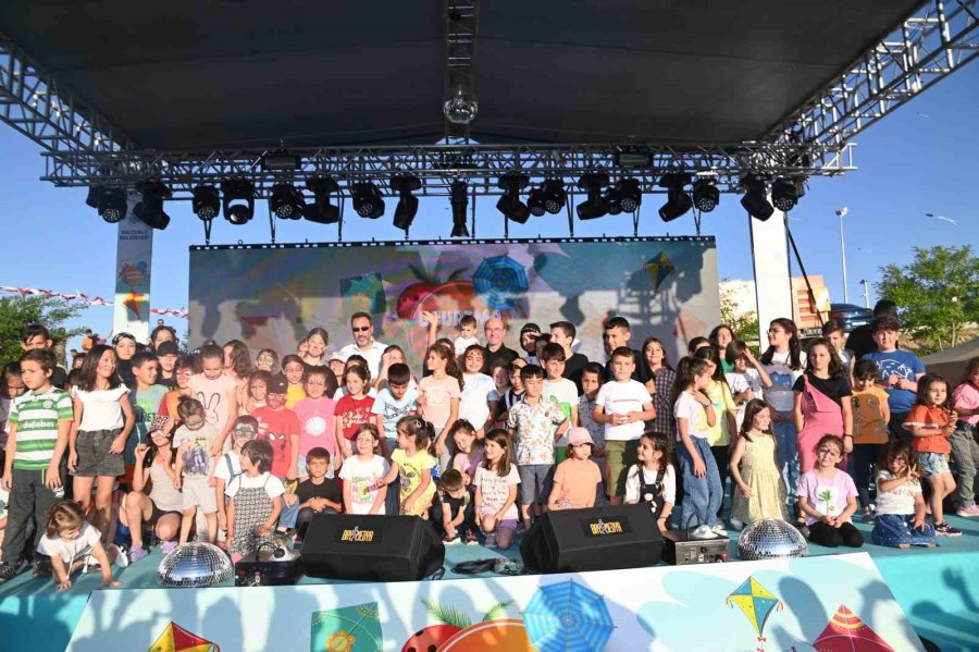 Sille Seyir Tepesi’nde Uçurtma Şenliği