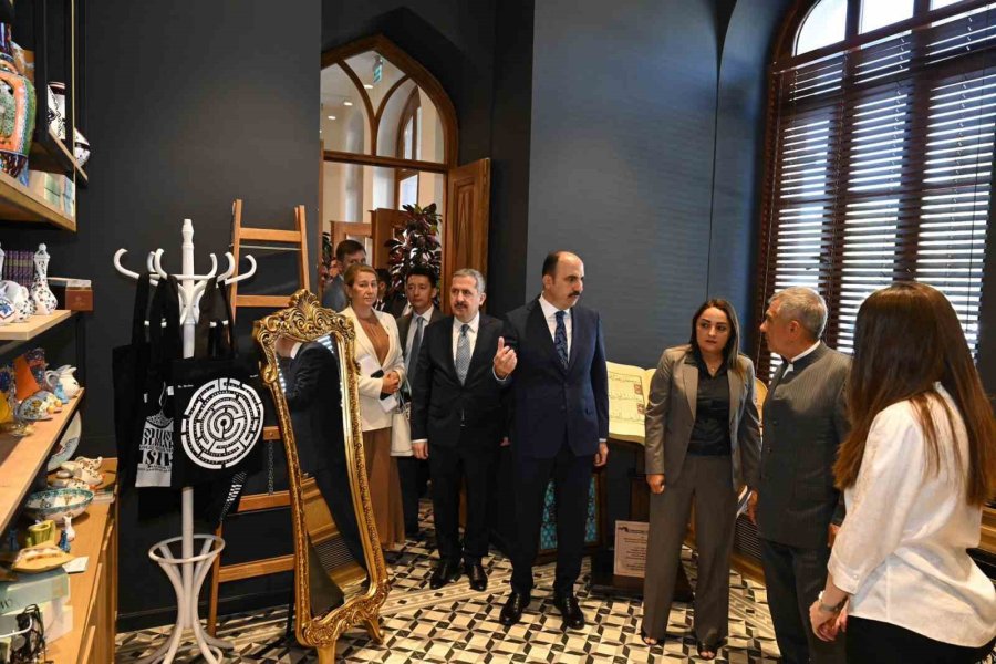 Başkan Altay: "dünyada Türk Belediyeciliğini Anlatmak Adına Önemli Bir Misyon Üstlendik"