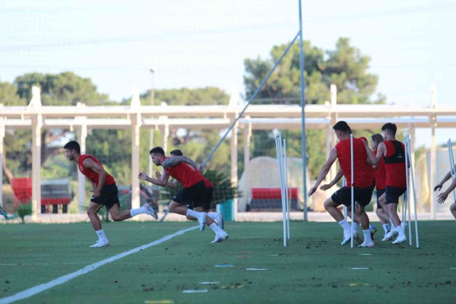 Fta Antalyaspor, Yeni Sezon Hazırlıklarını Sürdürdü