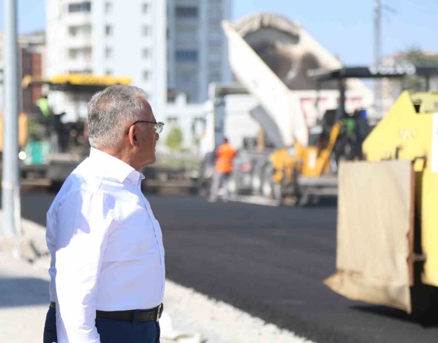 60 Milyon Tl’lik Yolda Sona Yaklaşıldı